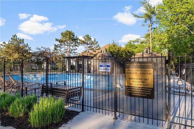 3604 W 153rd Street, Leawood, KS 66224