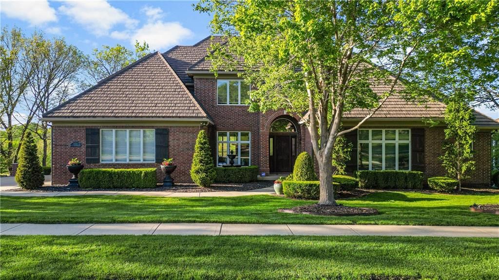 3604 W 153rd Street, Leawood, KS 66224