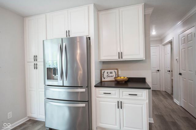 9861 Oakleaf Way, Mccordsville, IN 46055
