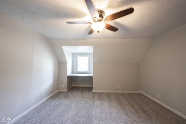 9861 Oakleaf Way, Mccordsville, IN 46055