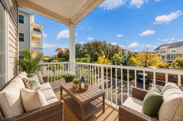 724 Lorhan Dr, Piscataway Twp., NJ 08854