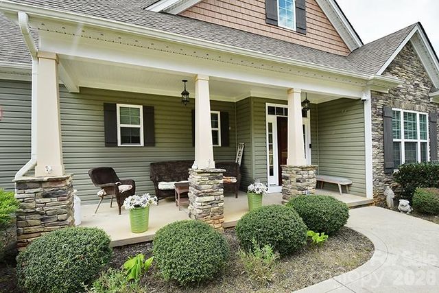 3020 Archer Way Drive, Iron Station, NC 28080