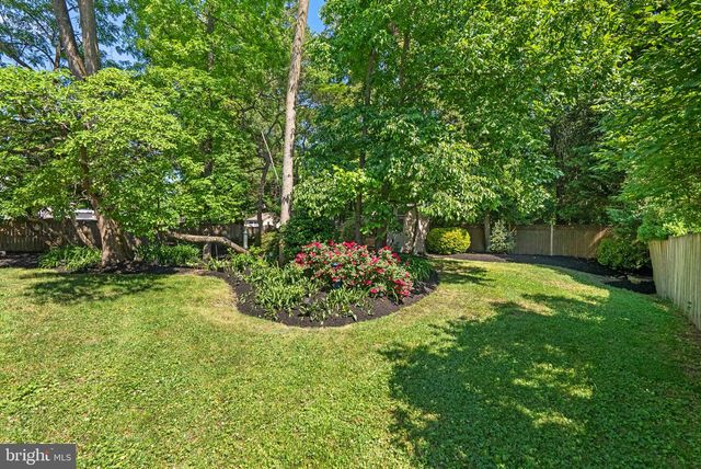 3216 ART HALL LN, Pasadena, MD 21122