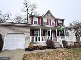 3216 ART HALL LN, Pasadena, MD 21122