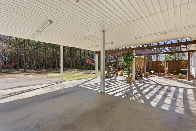 6 Sherwood Drive, Conway, AR 72034