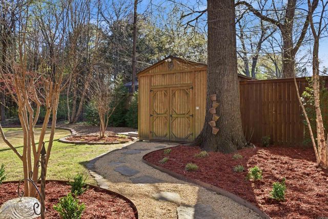 6 Sherwood Drive, Conway, AR 72034