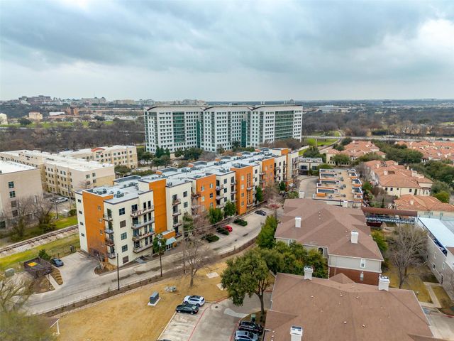 2608 Museum Way 3201, Fort Worth, TX 76107