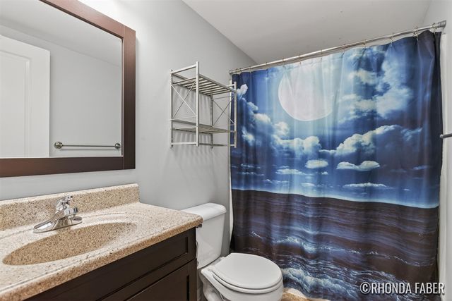 3933 Spruce Lane, Holland, MI 49424