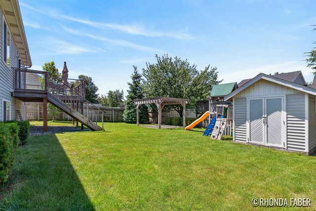 3933 Spruce Lane, Holland, MI 49424