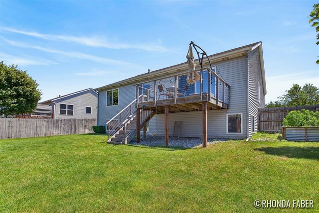 3933 Spruce Lane, Holland, MI 49424