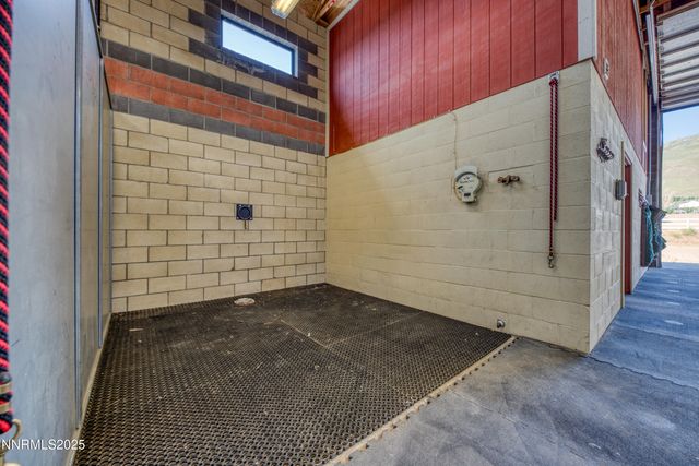 160 Shetland Circle, Reno, NV 89508