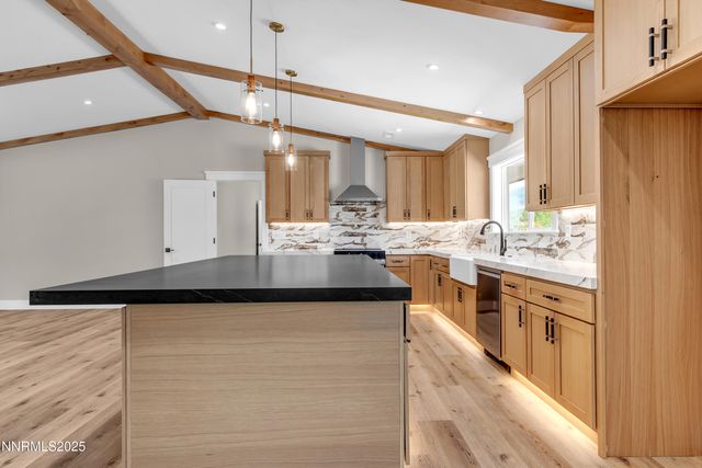 160 Shetland Circle, Reno, NV 89508