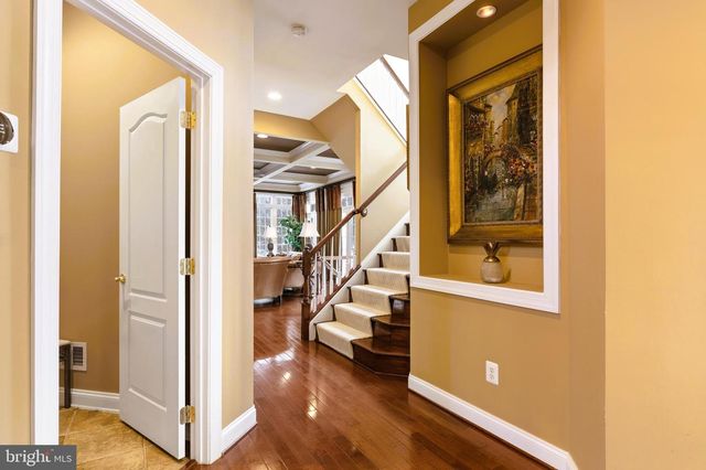 19606 BELLINGHAM LN, Leesburg, VA 20175