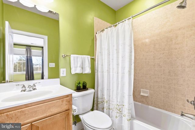 19606 BELLINGHAM LN, Leesburg, VA 20175