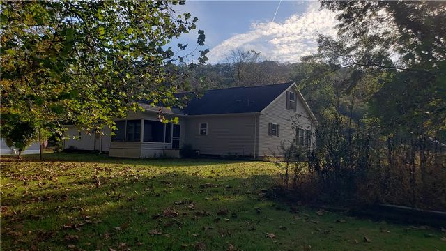 113 Ross Road, Ligonier Twp, PA 15658