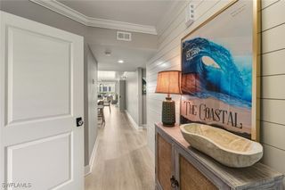 9103 Vanderbilt DR 2, Naples, FL 34108