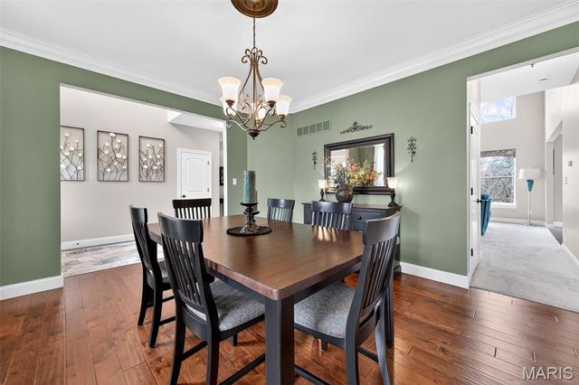 729 Tuscan Valley Court, Manchester, MO 63021