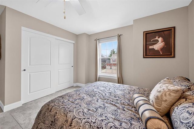 729 Tuscan Valley Court, Manchester, MO 63021