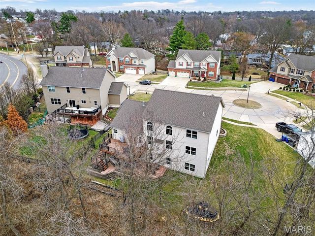 729 Tuscan Valley Court, Manchester, MO 63021