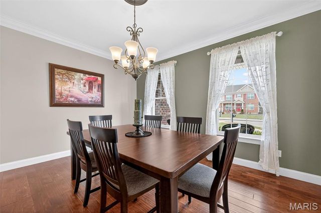 729 Tuscan Valley Court, Manchester, MO 63021