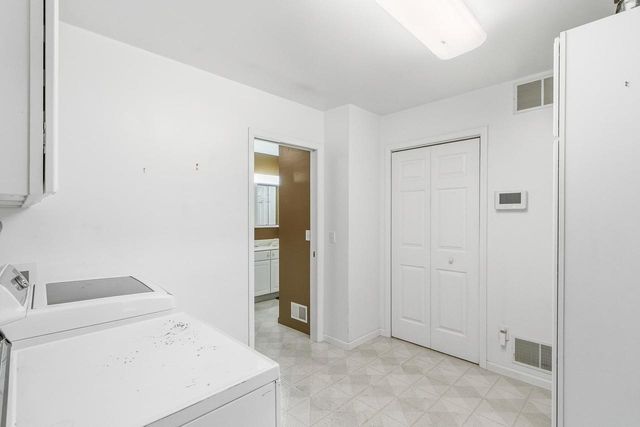 N6333 Suburban Heights Road, Pardeeville, WI 53954