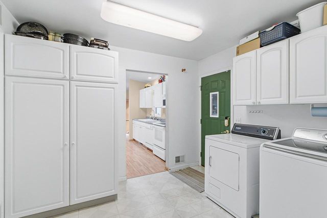 N6333 Suburban Heights Road, Pardeeville, WI 53954