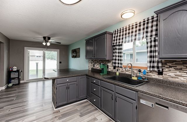 308 2nd Street NW, Bondurant, IA 50035