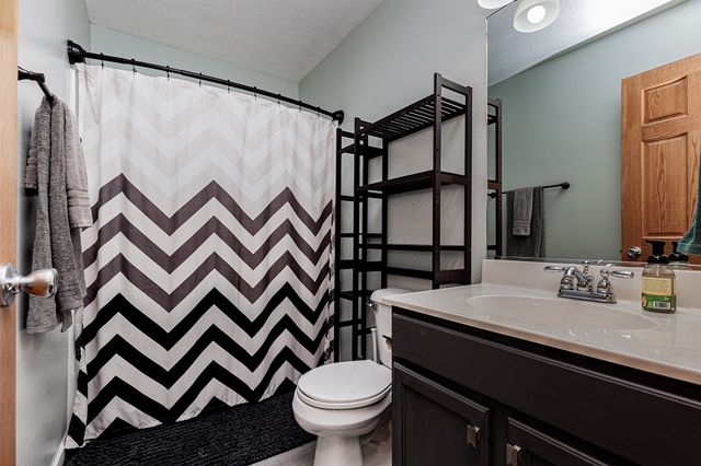 308 2nd Street NW, Bondurant, IA 50035