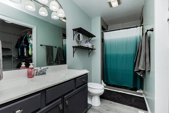 308 2nd Street NW, Bondurant, IA 50035
