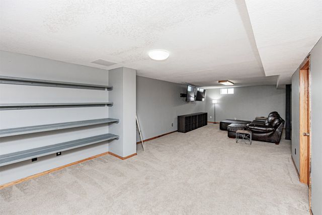 308 2nd Street NW, Bondurant, IA 50035