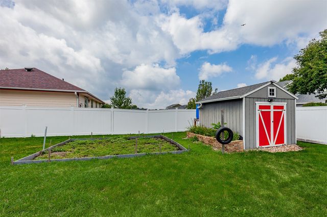 308 2nd Street NW, Bondurant, IA 50035