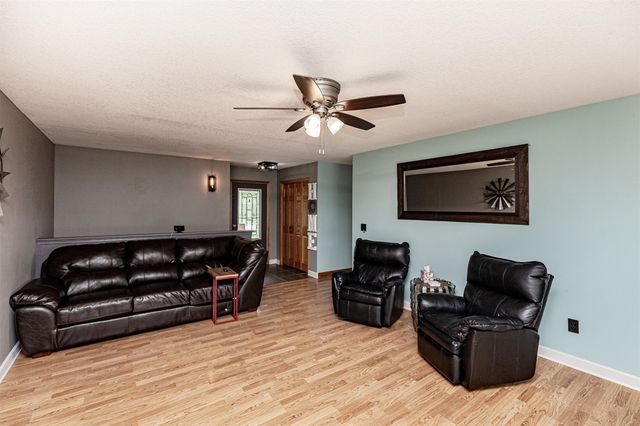 308 2nd Street NW, Bondurant, IA 50035