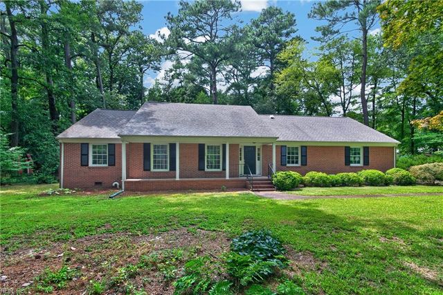 401 Piney Point RD, Yorktown, VA 23692