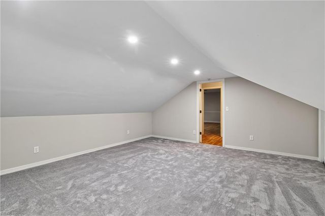 401 Piney Point RD, Yorktown, VA 23692