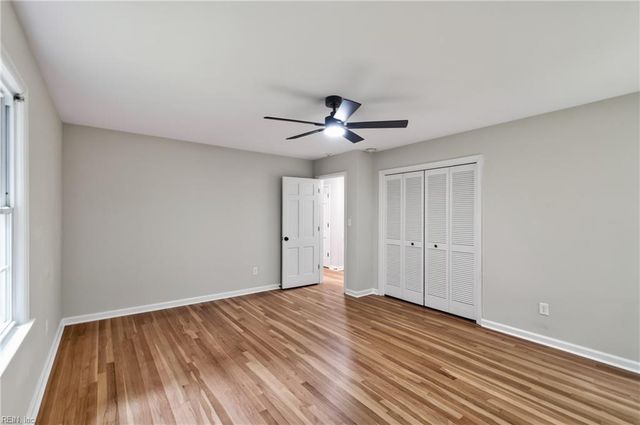 401 Piney Point RD, Yorktown, VA 23692