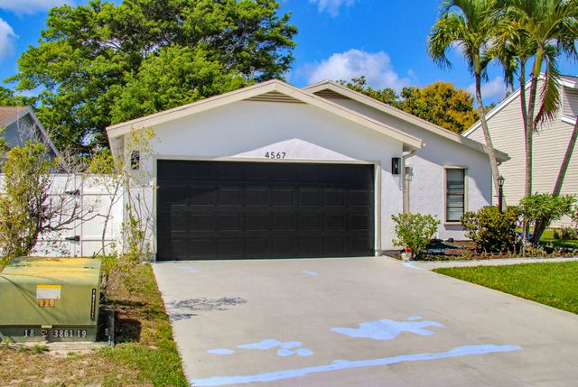 4567 Brook Drive, West Palm Beach, FL 33417