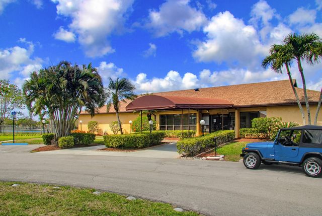 4567 Brook Drive, West Palm Beach, FL 33417