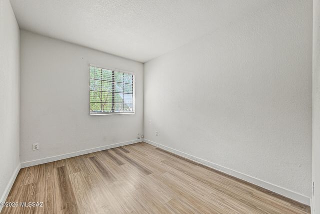 401 S Stoner Avenue, Tucson, AZ 85748