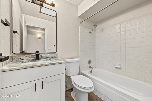 401 S Stoner Avenue, Tucson, AZ 85748