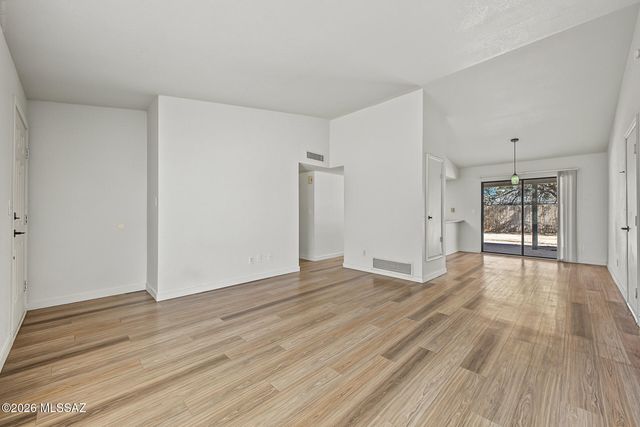 401 S Stoner Avenue, Tucson, AZ 85748