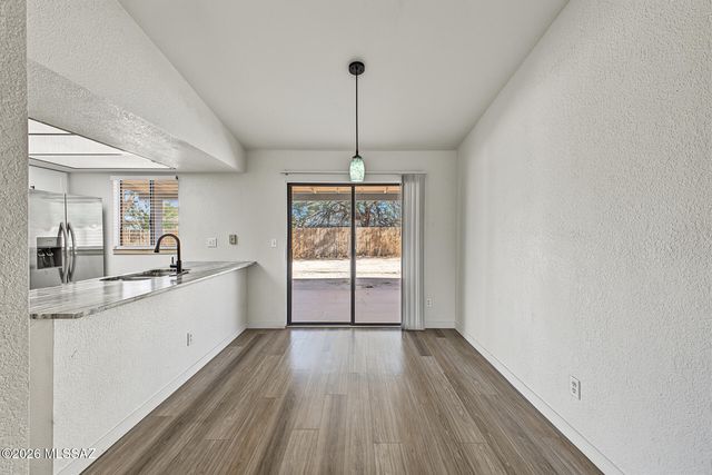 401 S Stoner Avenue, Tucson, AZ 85748