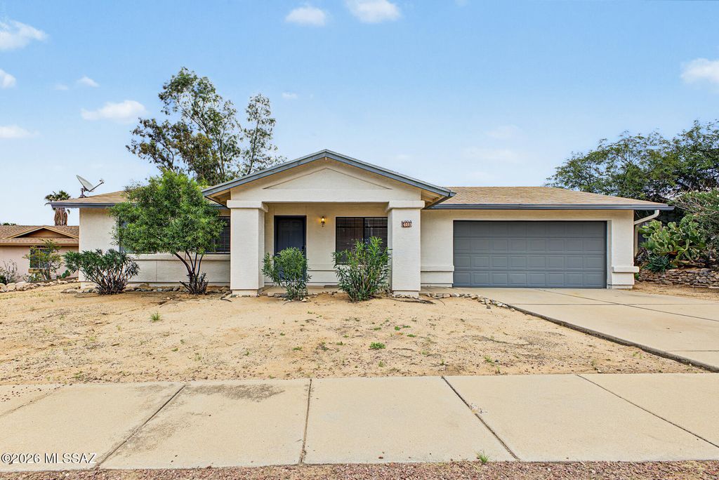 401 S Stoner Avenue, Tucson, AZ 85748