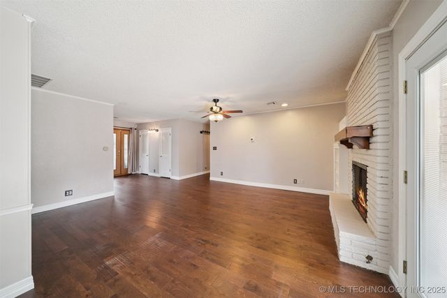 7058 E 52 Place, Tulsa, OK 74145