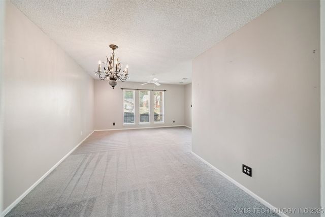 7058 E 52 Place, Tulsa, OK 74145