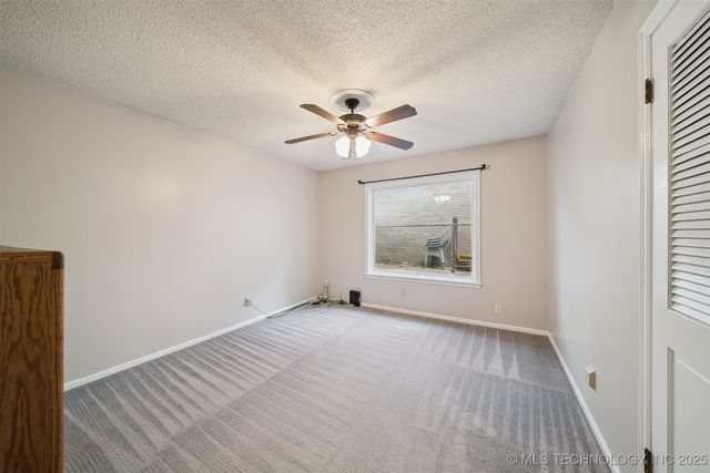 7058 E 52 Place, Tulsa, OK 74145