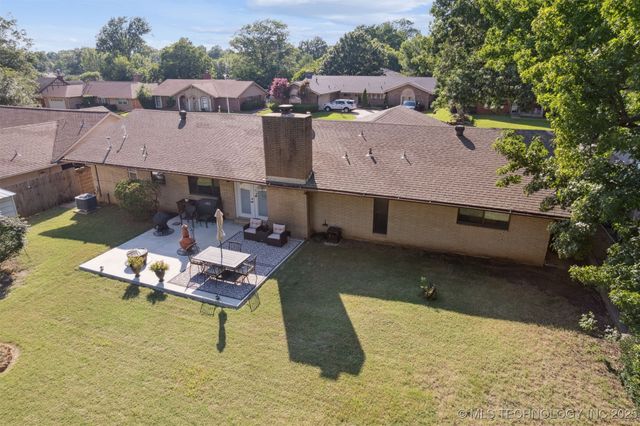 7058 E 52 Place, Tulsa, OK 74145