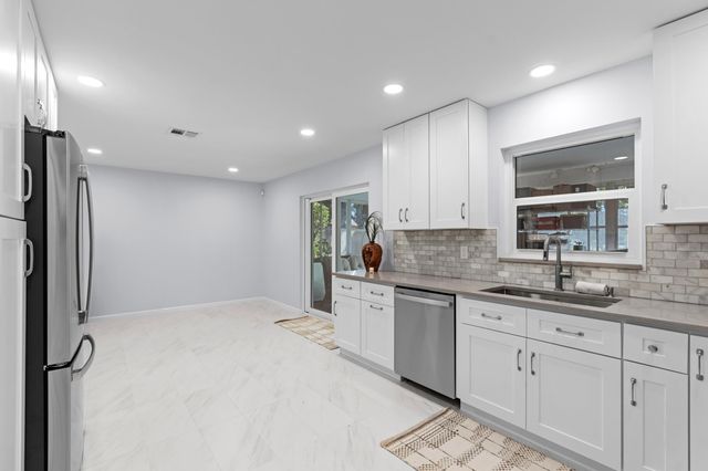 324 Sandpiper Avenue, Royal Palm Beach, FL 33411