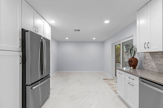 324 Sandpiper Avenue, Royal Palm Beach, FL 33411