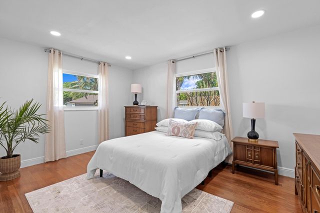 324 Sandpiper Avenue, Royal Palm Beach, FL 33411