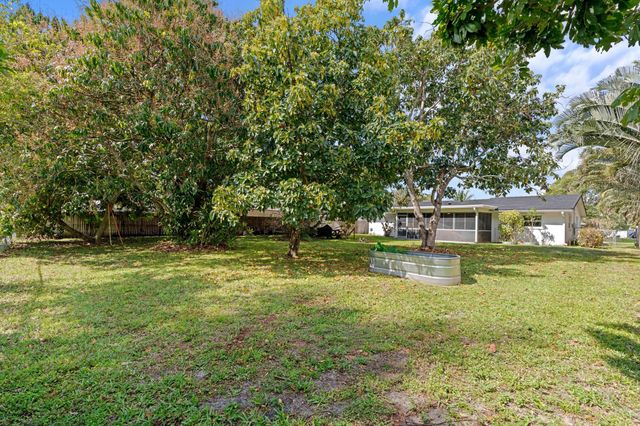 324 Sandpiper Avenue, Royal Palm Beach, FL 33411